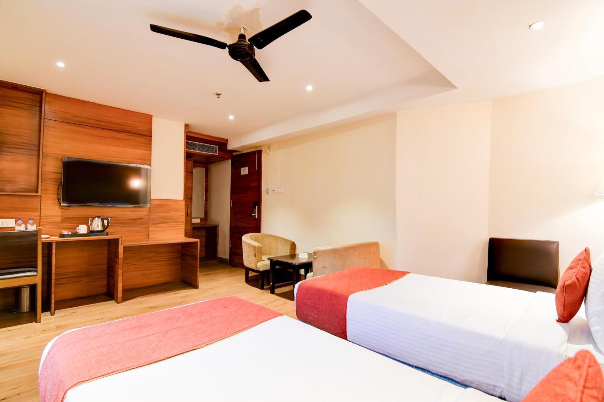 Hotel King'S Crown Calcutta Eksteriør billede